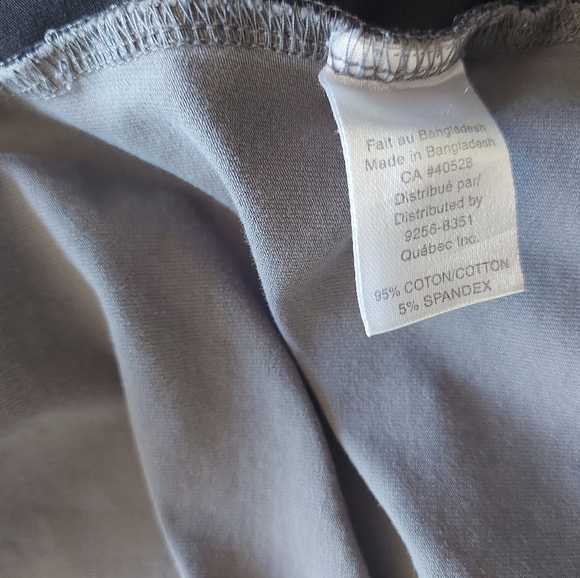 Schwiing Full zip athletic jacket. Black/ gray sweater, size L - Picture 8 of 10